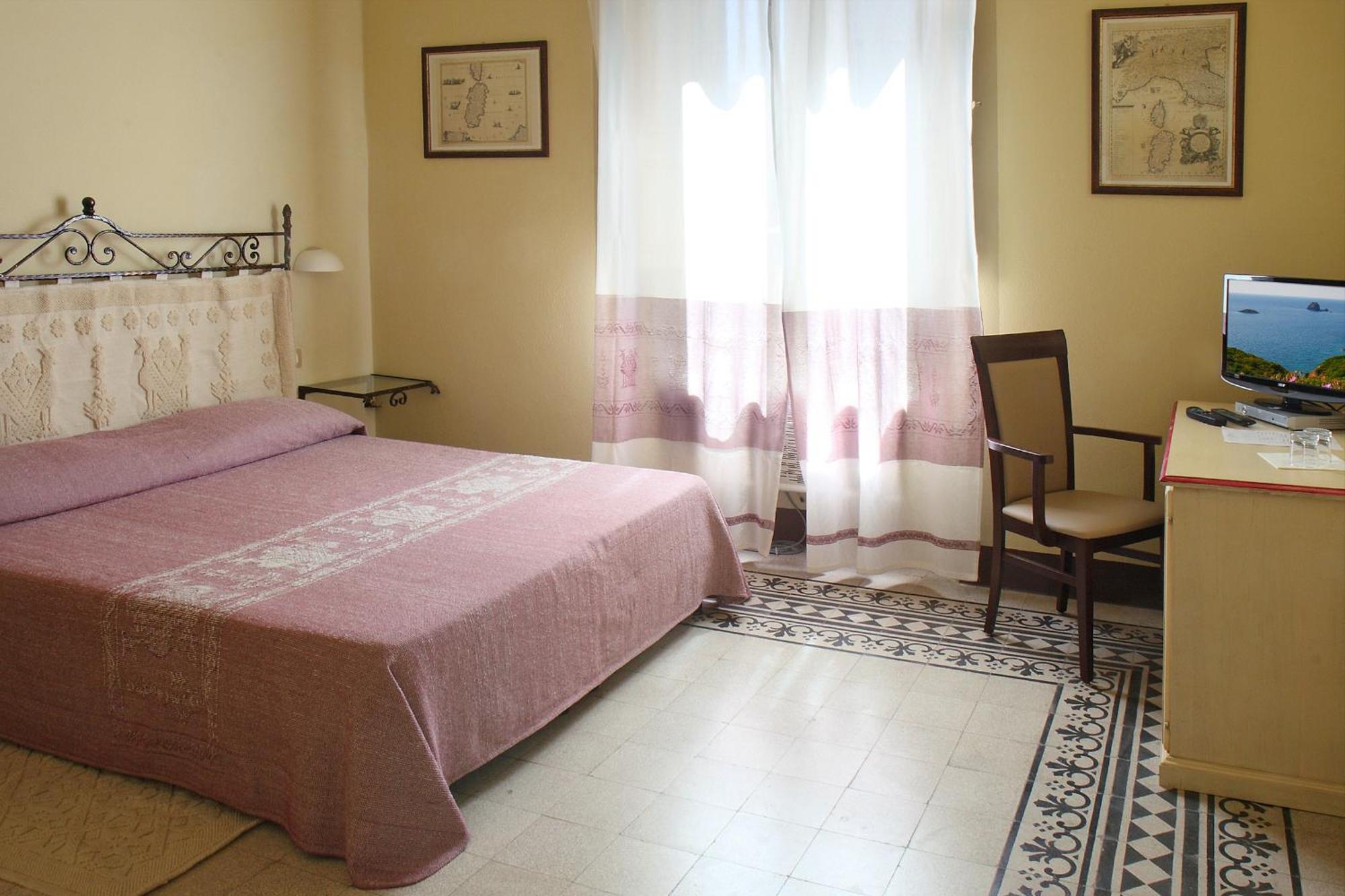 Hotel Gli Asfodeli 3*